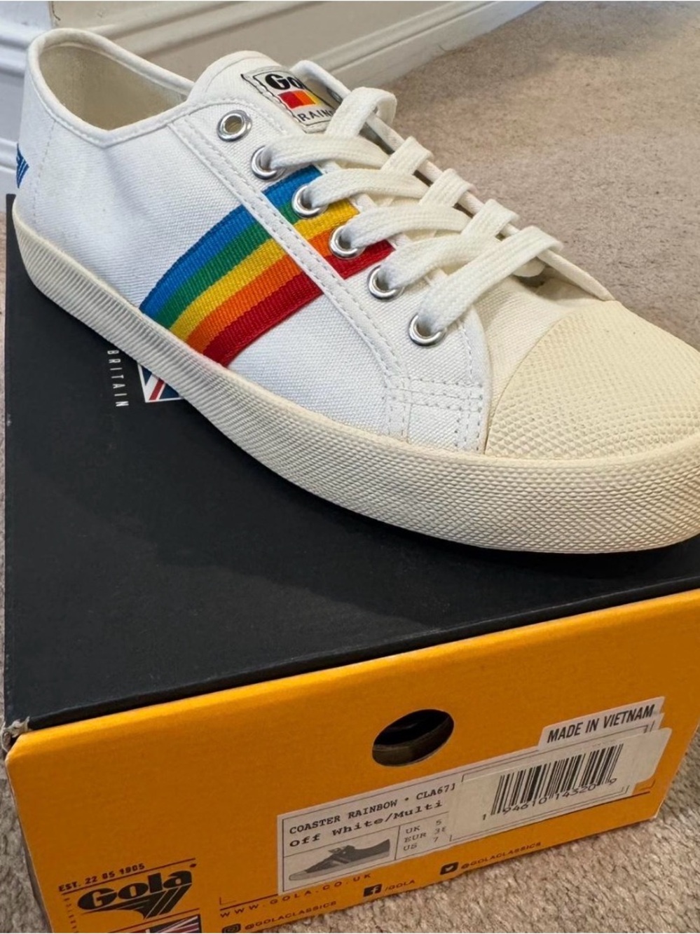 Gola Off White Low-Top Coaster Rainbow Sneaker